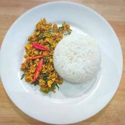 คั่่วกลิ้งหมูสับ