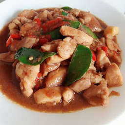 ไก่ผัดกะปิ(กับข้าว)