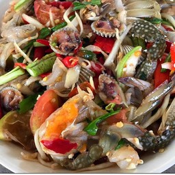 ส้มตำปูม้า+หอยแครง+กุ้งสด(ปลาร้า)