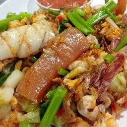 สุกี้แห้ง