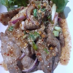 น้ำตกหมู