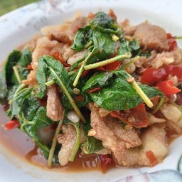 ก๋วยเตี๋ยวหมู ก๋วยจั๊บ ข้าวมันไก่