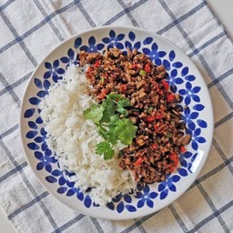 หมูสับผัดพริกเกลือกระเทียม