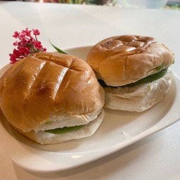 ขนมปังกลมปิ้งสังขยา