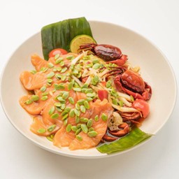 ตำปูปลาร้าแซลมอนสด