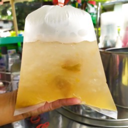 น้ำบ๊วย(ถุงกระดาษ)