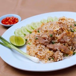 ข้าวผัด (หมู)