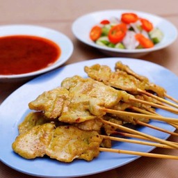 หมูสะเต๊ะ (กลาง)