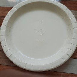 จานกระดาษ