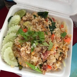 ร้านอาหารเจ้นัน ตามสั่งขนำไร่