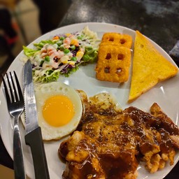 สเต็กไก่พริกไทยดำ (ราคาไม่รวมไข่)