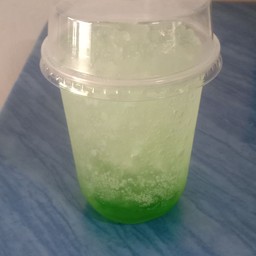 น้ำแอปเปิ้ลเขียวโซดา
