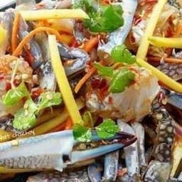 ยำปูม้า ชุดใหญ่