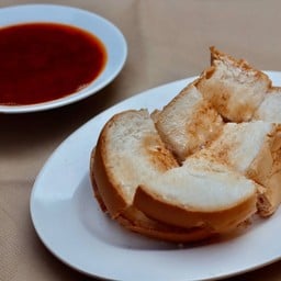 ขนมปัง