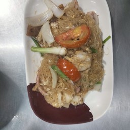 ผัดวุ้นเส้นทะเล