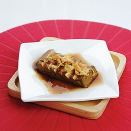 เต้าหู้นึ่งซอสน้ำมันหอย