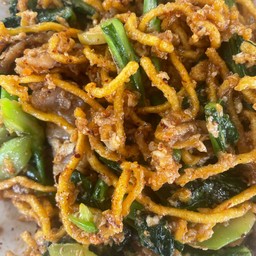 หมี่กรอบผัดซีอิ๊ว