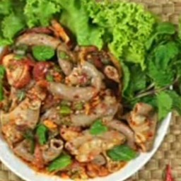 ลาบ ไส้ใหญ่หมู รส จัด จัด