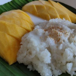 ช้อนทอง