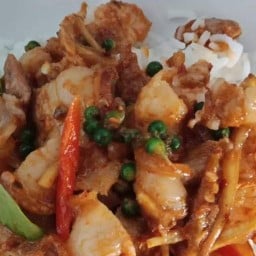 เจ๊นกอาหารตามสั่ง อาหารป่า ถนนพรหมนิมิตร
