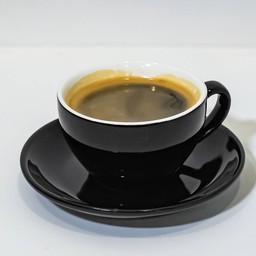 กาแฟดำน้ำผึ้งร้อน