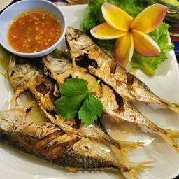 ปลาทูทอดน้ำปลา