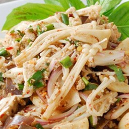 ลาบเห็ดรวม