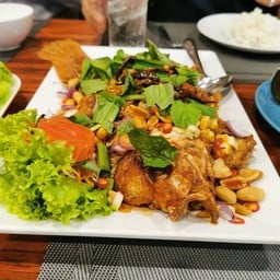 ร่มไม้ By ยกครก
