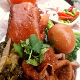 กับข้าวมื้อเย็น