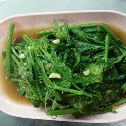 ยอดมะระน้ำมันหอย