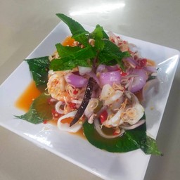 A20-ยำตะไคร้กุ้งปลาหมึก