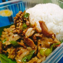 เนื้อผัดพริกขี้หนู ราดข้าว New!!