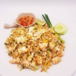 ข้าวผัดปูกุ้งร้านท้ง