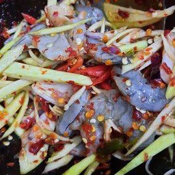 ยำมะม่วงกุ้งสด