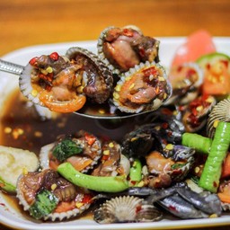 ตำเหลาหอยแครงปลาร้า