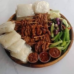 หมู 15 ไม้+ ข้าวเหนียว 6 ห่อ+ฟรีปลาร้า+แจ๋ว +ผัก