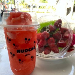 สตอเบอรี่ปั่น