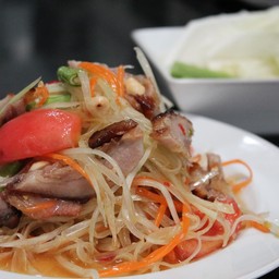 ตำหมูตกครก