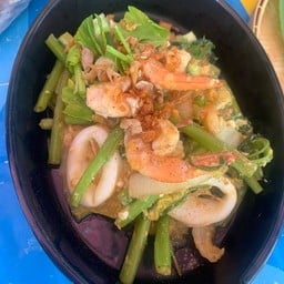 สุกี้ทะเล (หมึก+กุ้ง)