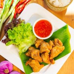 สะโพกไก่ทอด