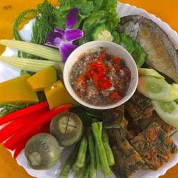 น้ำพริกกะปิ+ปลาทูทอด