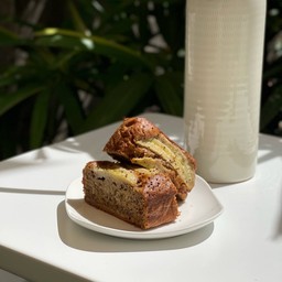 Mr. 2B (บีหนึ่งและบีสอง)