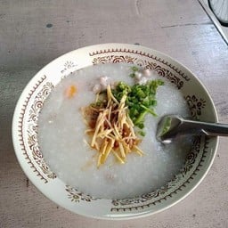 เตี๋ยวกะโจ๊ก