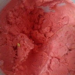 ไอติมสตอเบอรี่