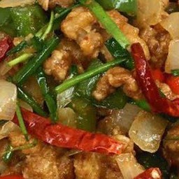 ข้าวราดพริกเผาไก่