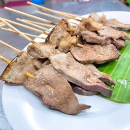 ตับ + ใส้อ่อน 15 ไม้