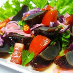ยำไข่เยี่ยวม้า