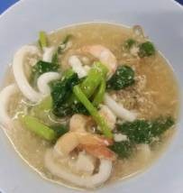 ราดหน้าทะเล