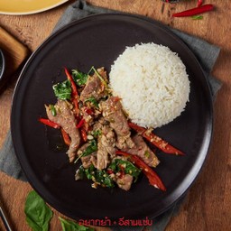 ข้าวกะเพราเนื้อน่องลาย