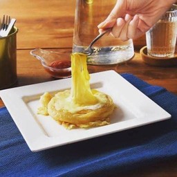 โรตีไข่ดาวชีส